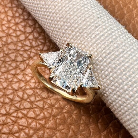 Moissanite Engagement Ring - 3 carat single stone, 925 silver - Picture 4 of 5